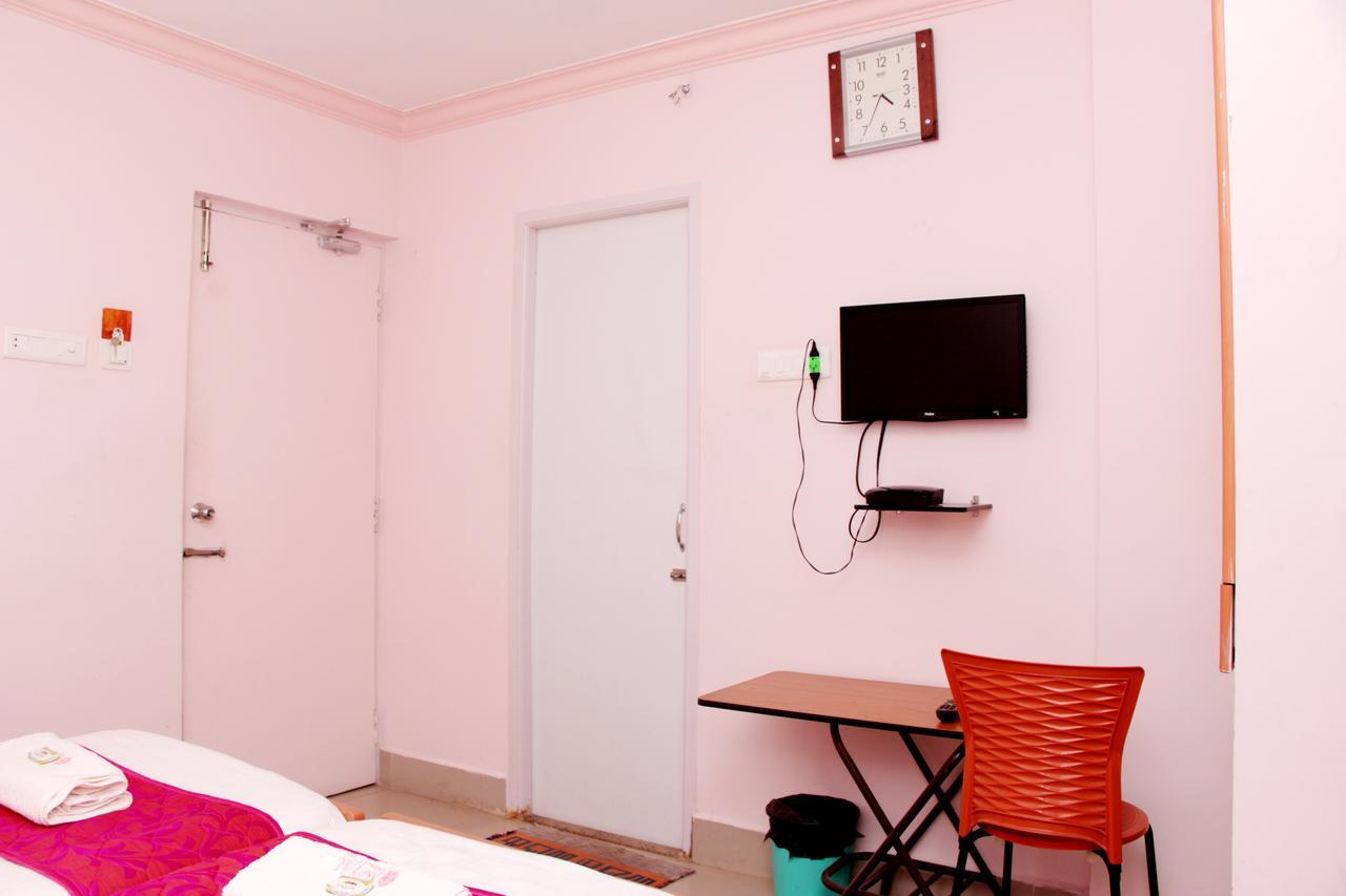 Royal Grand Days Hotel Csennai Kültér fotó