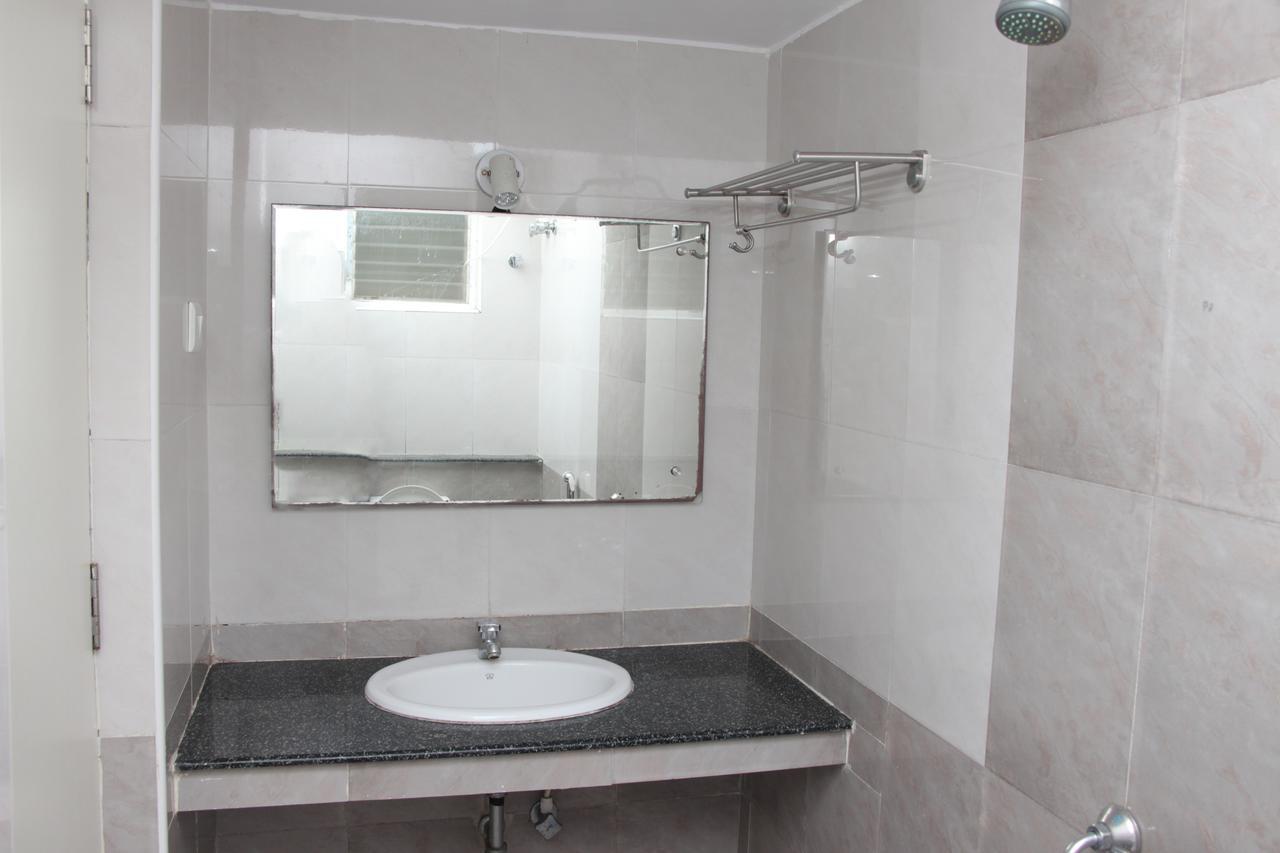 Royal Grand Days Hotel Csennai Kültér fotó