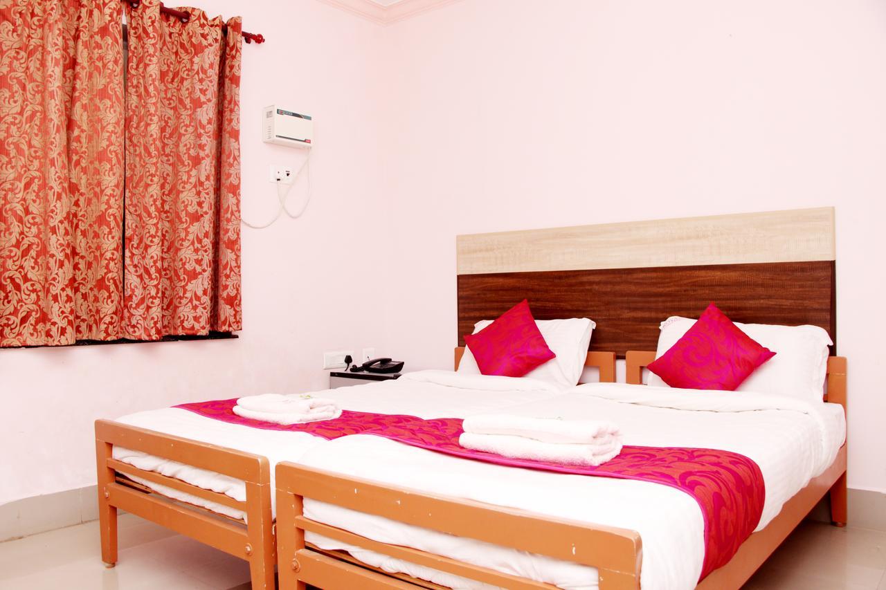 Royal Grand Days Hotel Csennai Kültér fotó